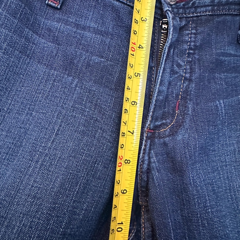 I—Habitual Jean - Picture 8 of 16